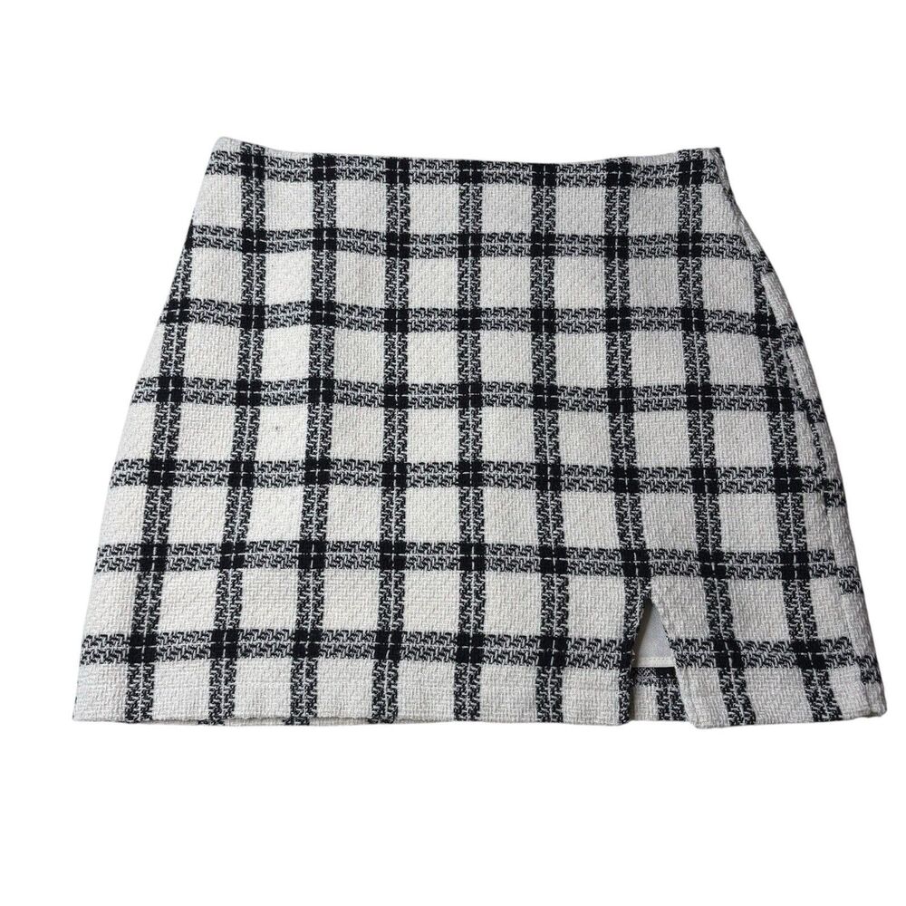HYFVE Black White Plaid Twill Mini Skirt Size Medium Hidden zipper Side slit